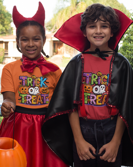 Kids Halloween Trick or Treat T-Shirt – Spooky Graphic Tee, Funny Halloween Costume Shirt for Boys & Girls